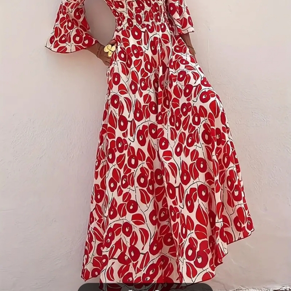 Beautiful boho maxi dress with 3/4 sleeve,  off shoulder, ruched top, full skirt - Picture 4 of 12